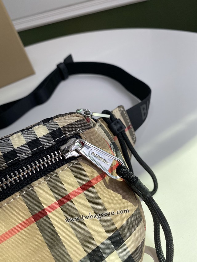 Burberry專門店新款Vintage復古格紋接合棉質腰包 巴寶莉男女款斜挎腰包 yxb1182